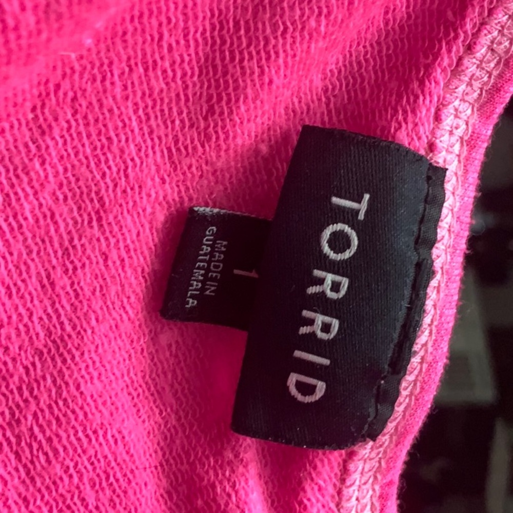 Pink top - Picture 2 of 3